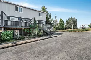255 N 18th St, Saint Helens, OR 97051 - Photo 25