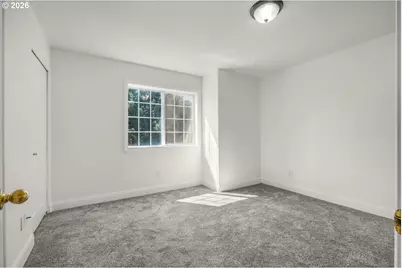 255 N 18th St #C1, Saint Helens, OR 97051 - Photo 15