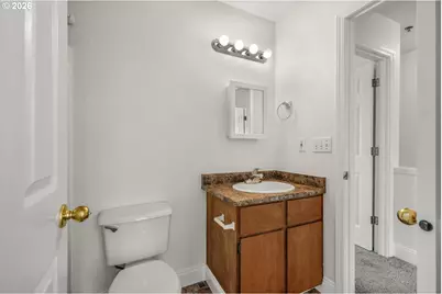 255 N 18th St #C1, Saint Helens, OR 97051 - Photo 19