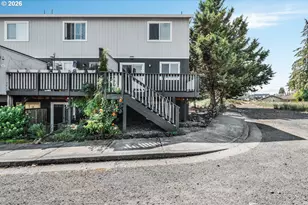 255 N 18th St, Saint Helens, OR 97051 - Photo 23