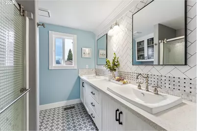 17948 SW Robert Ln, Beaverton, OR 97078 - Photo 15