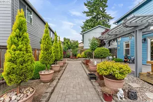 17948 SW Robert Ln, Beaverton, OR 97078 - Photo 25