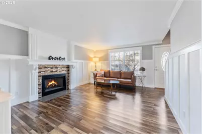 17948 SW Robert Ln, Beaverton, OR 97078 - Photo 5