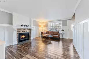 17948 SW Robert Ln, Beaverton, OR 97078 - Photo 5