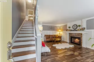 17948 SW Robert Ln, Beaverton, OR 97078 - Photo 3