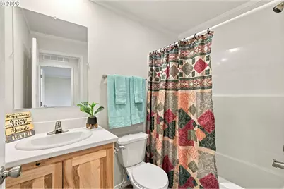 4924 E St, Springfield, OR 97478 - Photo 31