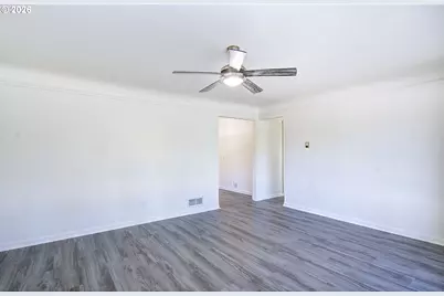 3920 E 18th St, Vancouver, WA 98661 - Photo 17