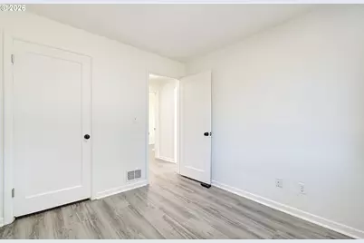 3920 E 18th St, Vancouver, WA 98661 - Photo 19