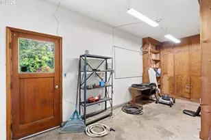 330 NE 17th Ave, Hillsboro, OR 97124 - Photo 45