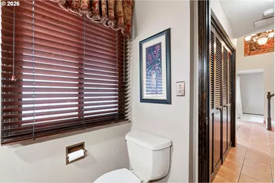 330 NE 17th Ave, Hillsboro, OR 97124 - Photo 21