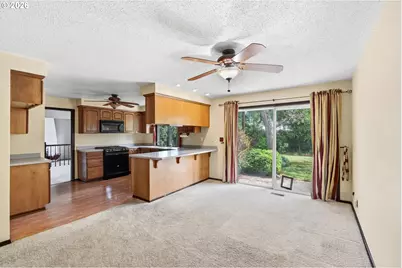 330 NE 17th Ave, Hillsboro, OR 97124 - Photo 19