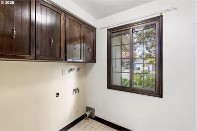 330 NE 17th Ave, Hillsboro, OR 97124 - Photo 43