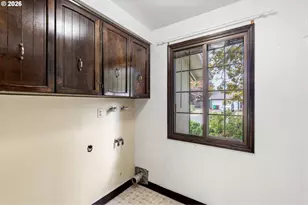 330 NE 17th Ave, Hillsboro, OR 97124 - Photo 43