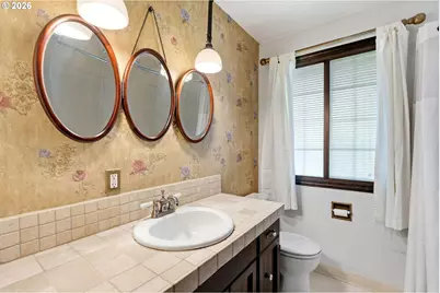330 NE 17th Ave, Hillsboro, OR 97124 - Photo 27