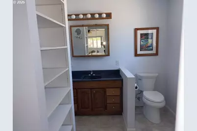 122 Grassy Ln, Roseburg, OR 97470 - Photo 21