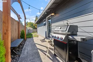 15935 SE Arista Dr, Milwaukie, OR 97267 - Photo 31