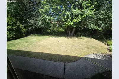 13205 SW Ash Dr, Tigard, OR 97223 - Photo 17
