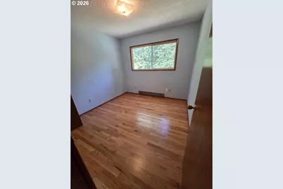 13205 SW Ash Dr, Tigard, OR 97223 - Photo 13
