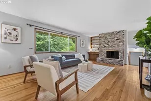13205 SW Ash Dr, Tigard, OR 97223 - Photo 5