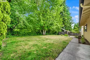 13205 SW Ash Dr, Tigard, OR 97223 - Photo 25