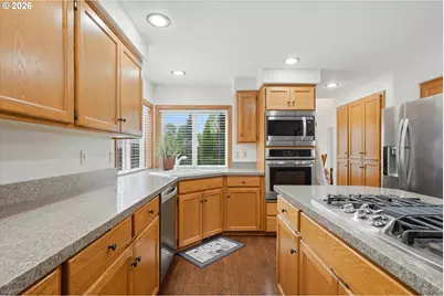 624 Fall Creek Dr N, Keizer, OR 97303 - Photo 13
