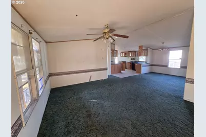 111 Kiss Ct, Roseburg, OR 97471 - Photo 11