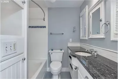 7202 SE King Rd, Milwaukie, OR 97222 - Photo 27