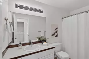 10495 SW Franklin Ln, Wilsonville, OR 97070 - Photo 17