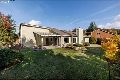 8930 NW Sherry Ct, Portland, OR 97229 - Photo 29