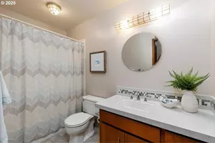 8930 NW Sherry Ct, Portland, OR 97229 - Photo 25