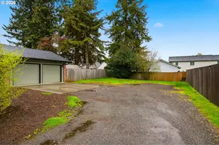 2418 NW 4th Ave, Battle Ground, WA 98604 - Photo 33