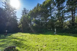 290 SW Newton Dr, Waldport, OR 97394 - Photo 33