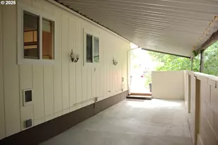 12325 SE Main St, Portland, OR 97233 - Photo 31