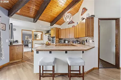 1750 S 2nd St, Lebanon, OR 97355 - Photo 7