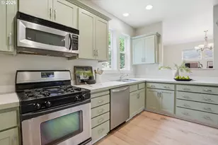 4715 N Houghton St, Portland, OR 97203 - Photo 9