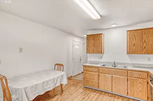 224 E Hemlock Dr, Gervais, OR 97026 - Photo 9