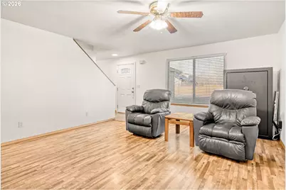 224 E Hemlock Dr, Gervais, OR 97026 - Photo 5