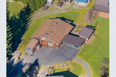 711 H Ave, Powers, OR 97466 - Photo 1