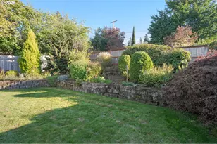 356 W 21st Ave, Eugene, OR 97405 - Photo 29