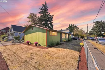 4437 SE 66th Ave, Portland, OR 97206 - Photo 17