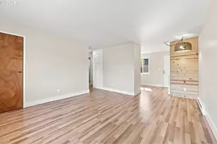 4437 SE 66th Ave, Portland, OR 97206 - Photo 5