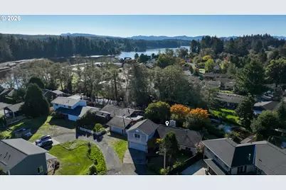 90238 Shoreline Dr, Warrenton, OR 97146 - Photo 39