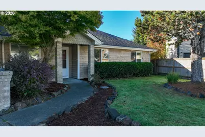 90238 Shoreline Dr, Warrenton, OR 97146 - Photo 3