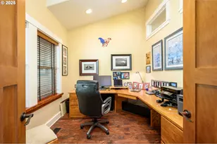 15000 NW Blacktail Ln, McMinnville, OR 97128 - Photo 13