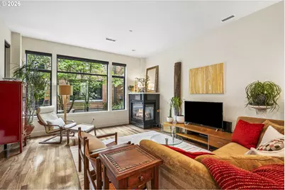 1672 NW Riverscape St, Portland, OR 97209 - Photo 7