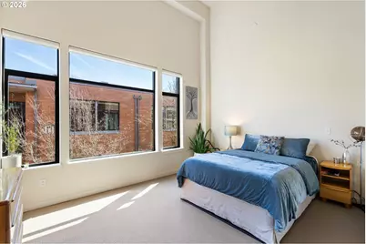 1672 NW Riverscape St, Portland, OR 97209 - Photo 23