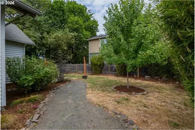 2325 NW Lincoln Ave, Corvallis, OR 97330 - Photo 43
