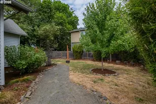 2325 NW Lincoln Ave, Corvallis, OR 97330 - Photo 43
