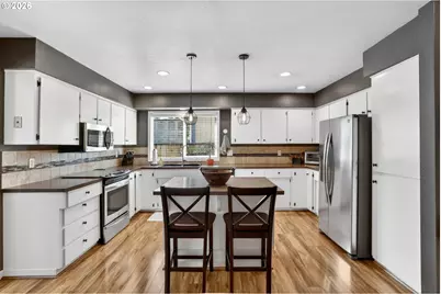 1776 SE 114th Pl, Portland, OR 97216 - Photo 15