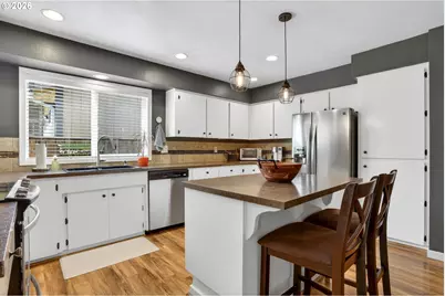 1776 SE 114th Pl, Portland, OR 97216 - Photo 13